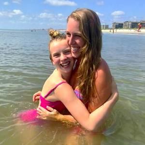 Meet your Posher, Mari